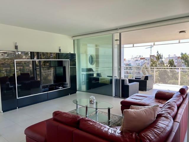 Apartamento de 3 habitaciones en Castillo Sohail, Fuengirola en venta - 695.000 € (Ref: 9380648)