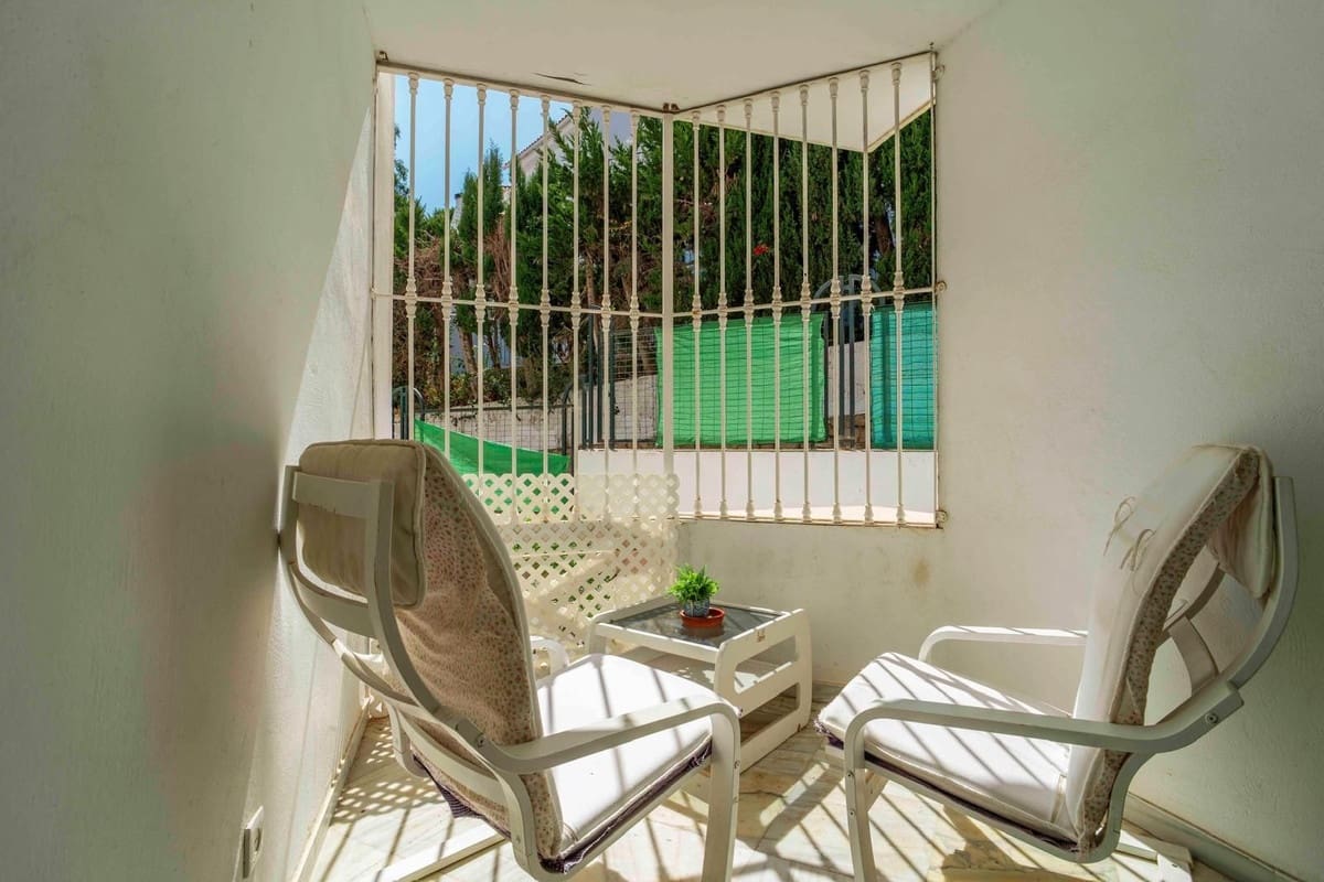 2 makuuhuone Huoneisto myytävänä paikassa Fuengirola - 265 000 € (Ref: 9380649)