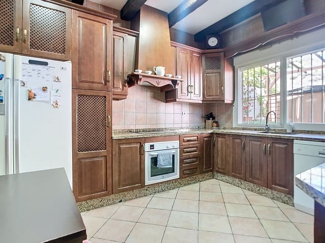 4 sovrum Finca/Hus på landet till salu i Arroyo de la Miel, Benalmádena - 510 000 € (Ref: 9380652)