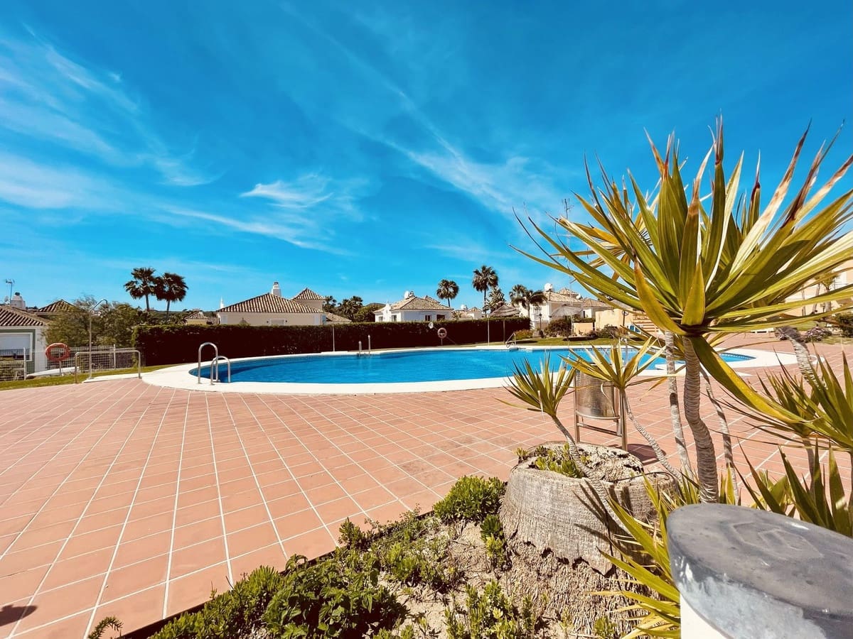 3 camera da letto Casa in vendita in La Duquesa / Puerto de la Duquesa - 395.000 € (Rif: 9380663)