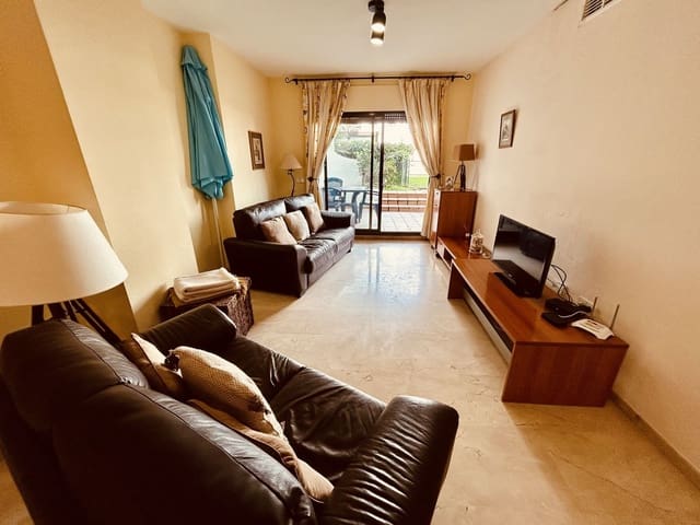 Apartamento de 3 habitaciones en La Duquesa / Puerto de la Duquesa, Manilva en venta - 365.000 € (Ref: 9380664)