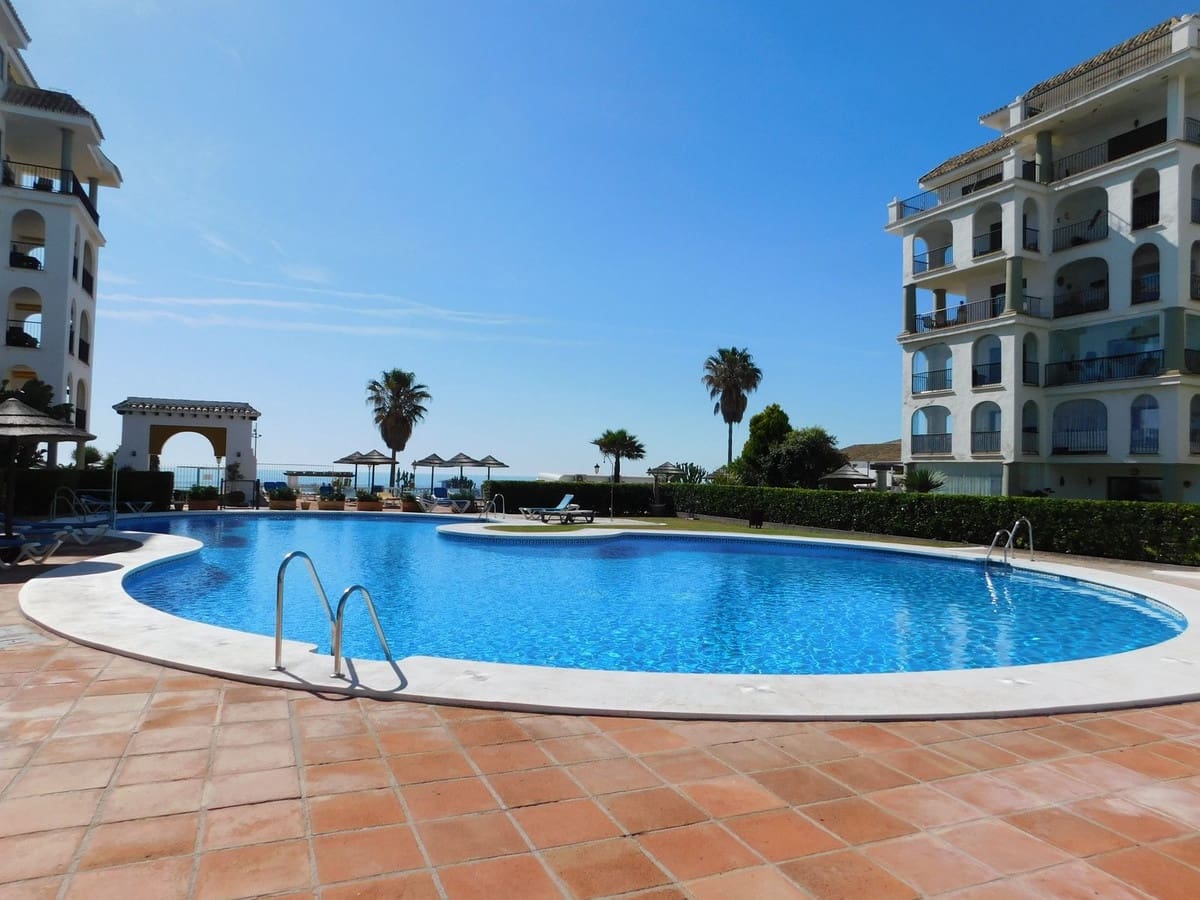 3 camera da letto Appartamento in vendita in La Duquesa / Puerto de la Duquesa - 365.000 € (Rif: 9380664)