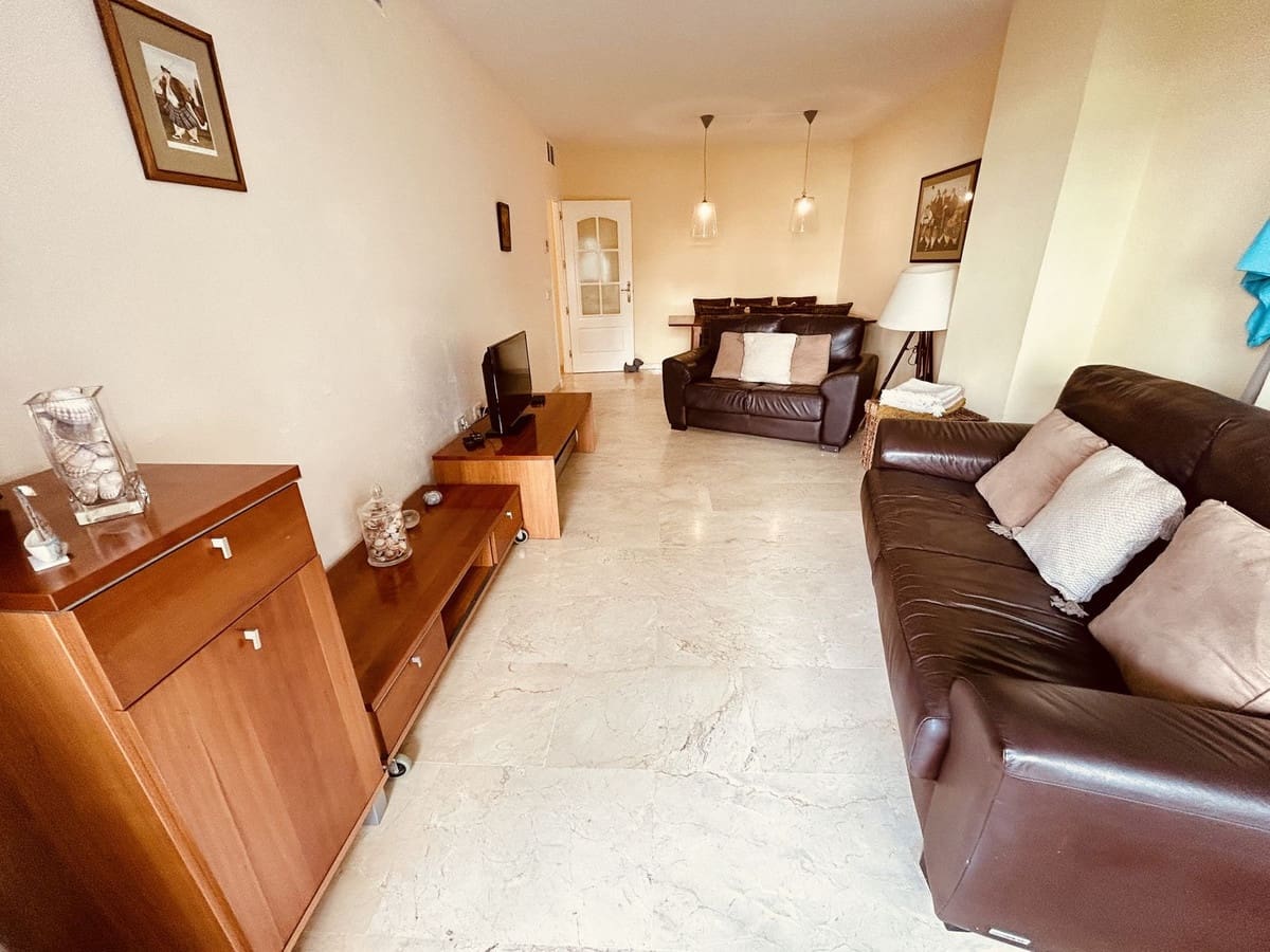 3 camera da letto Appartamento in vendita in La Duquesa / Puerto de la Duquesa - 365.000 € (Rif: 9380664)