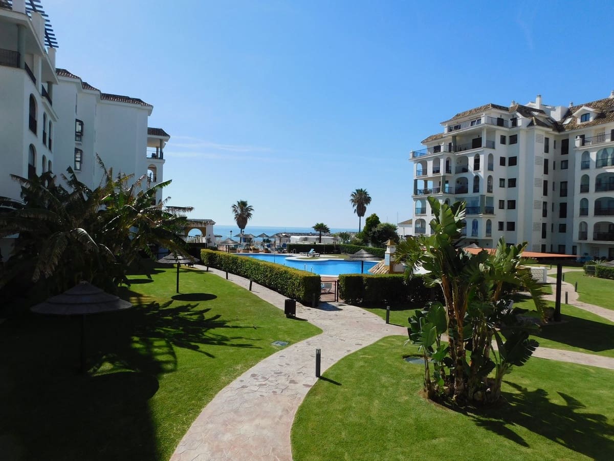 3 camera da letto Appartamento in vendita in La Duquesa / Puerto de la Duquesa - 365.000 € (Rif: 9380664)