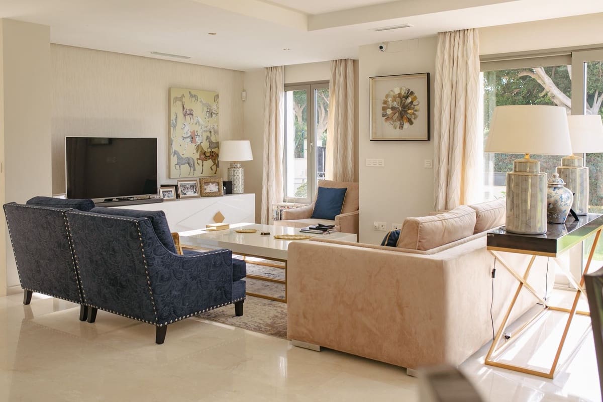 Chalet de 5 habitaciones en Marbella en venta - 3.950.000 € (Ref: 9380667)