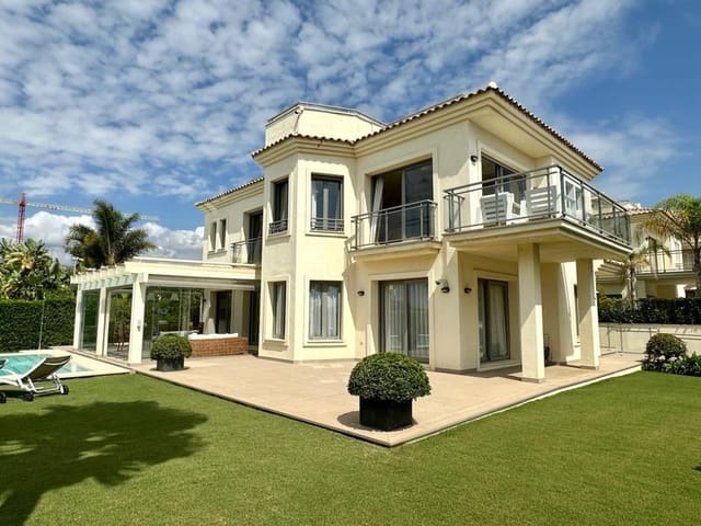 5 sovrum Villa till salu i Casco Antiguo, Marbella - 3 950 000 € (Ref: 9380667)