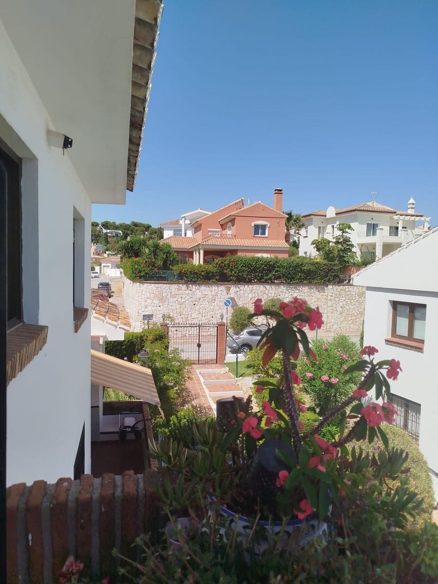 Ático de 4 habitaciones en Riviera del Sol en venta - 650.000 € (Ref: 9380668)