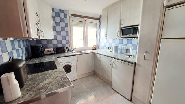 1 bedroom Apartment for sale in Castillo Sohail, Fuengirola - € 210,000 (Ref: 9380672)