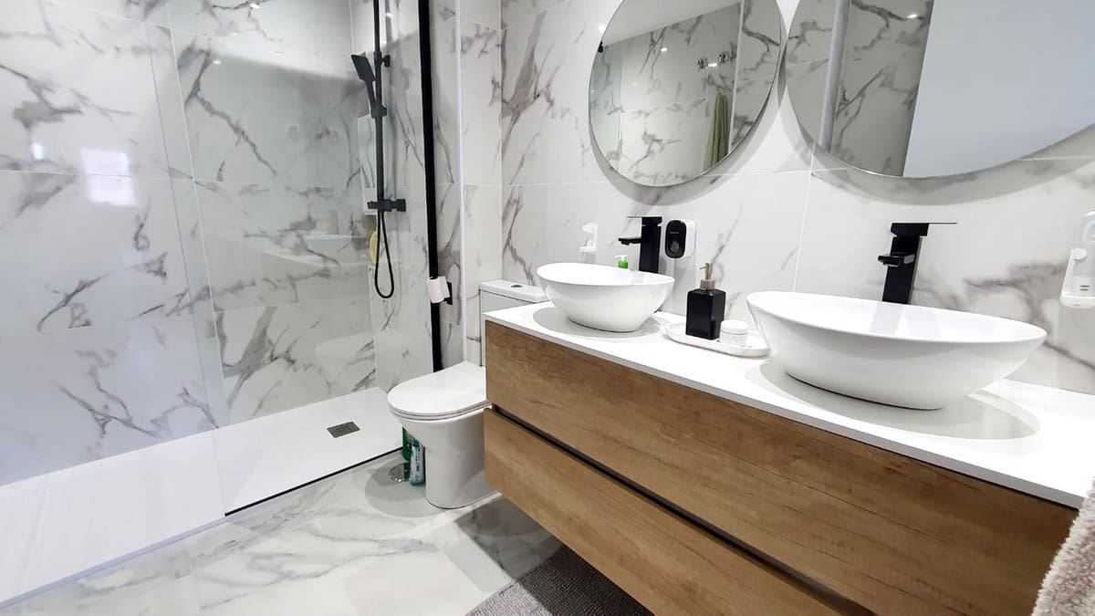 Apartamento de 3 habitaciones en Fuengirola en venta - 469.000 € (Ref: 9380674)