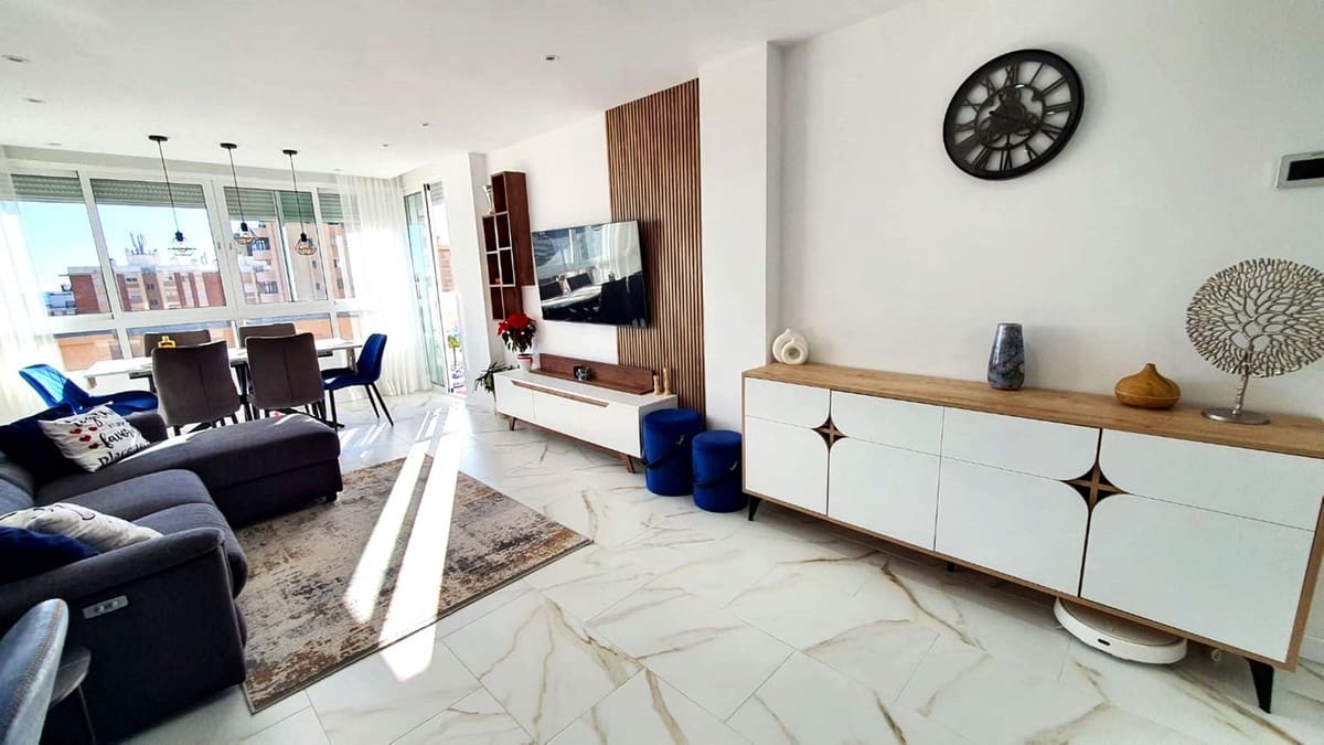 Apartamento de 3 habitaciones en Fuengirola en venta - 469.000 € (Ref: 9380674)