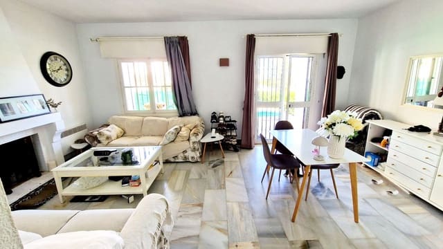 2 soveværelse Byhus til salg i Mijas Golf, Mijas - € 340.000 (Ref: 9380678)