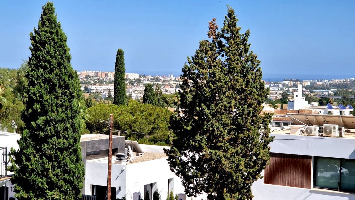 2 bedroom Townhouse for sale in Mijas Golf - € 340,000 (Ref: 9380678)