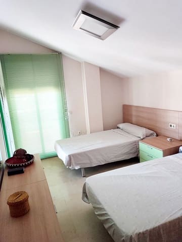 4 soverom Penthouse til salgs i Torreblanca, Fuengirola med garasje - € 580 000 (Ref: 9380679)