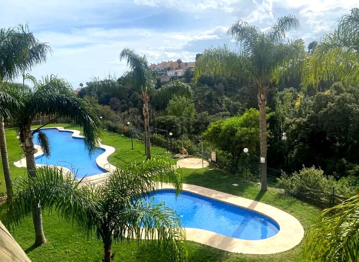 4 soveværelse Penthouse til salg i Fuengirola med garage - € 580.000 (Ref: 9380679)