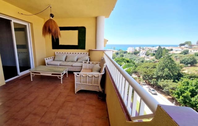 2 makuuhuone Kattohuoneisto myytävänä paikassa Torreblanca, Fuengirola - 359 000 € (Ref: 9380681)