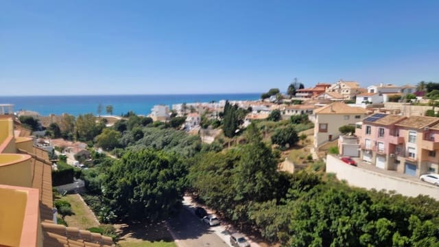 2 makuuhuone Kattohuoneisto myytävänä paikassa Torreblanca, Fuengirola - 359 000 € (Ref: 9380681)