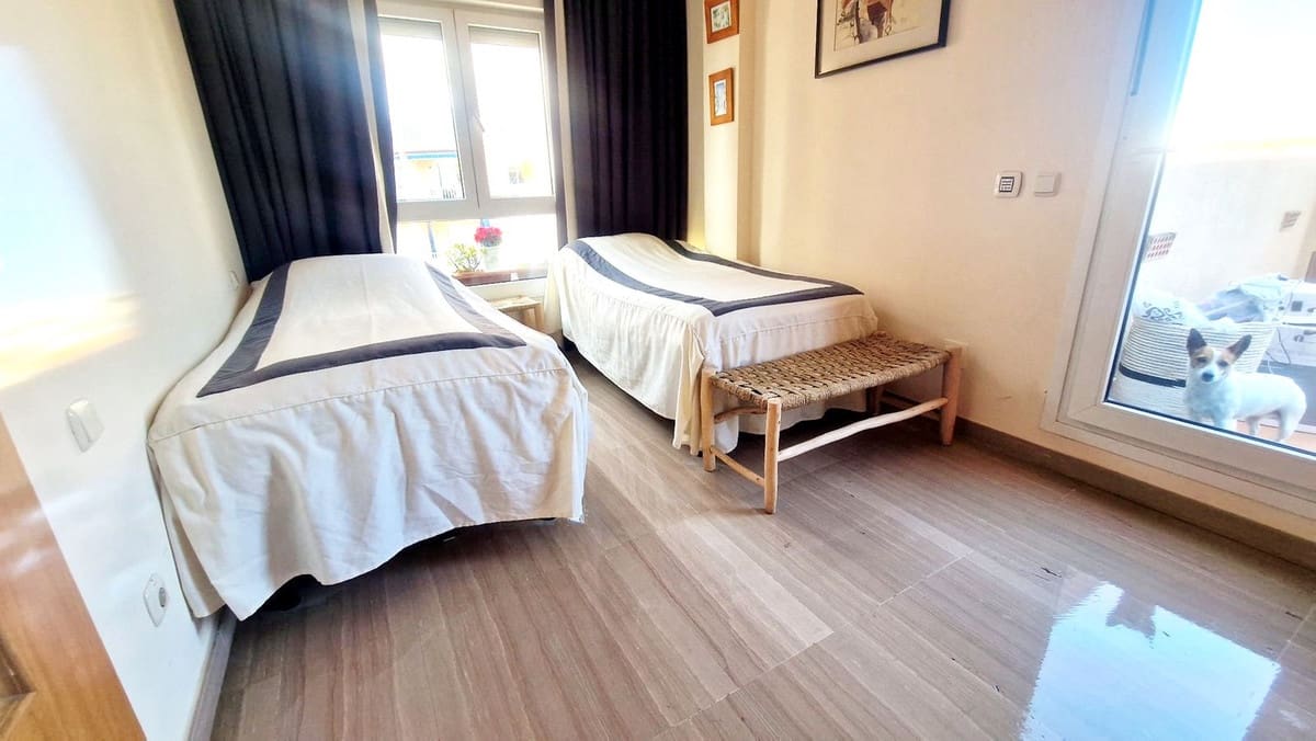 1 chambre Appartement à vendre à Fuengirola - 285 000 € (Ref: 9380683)