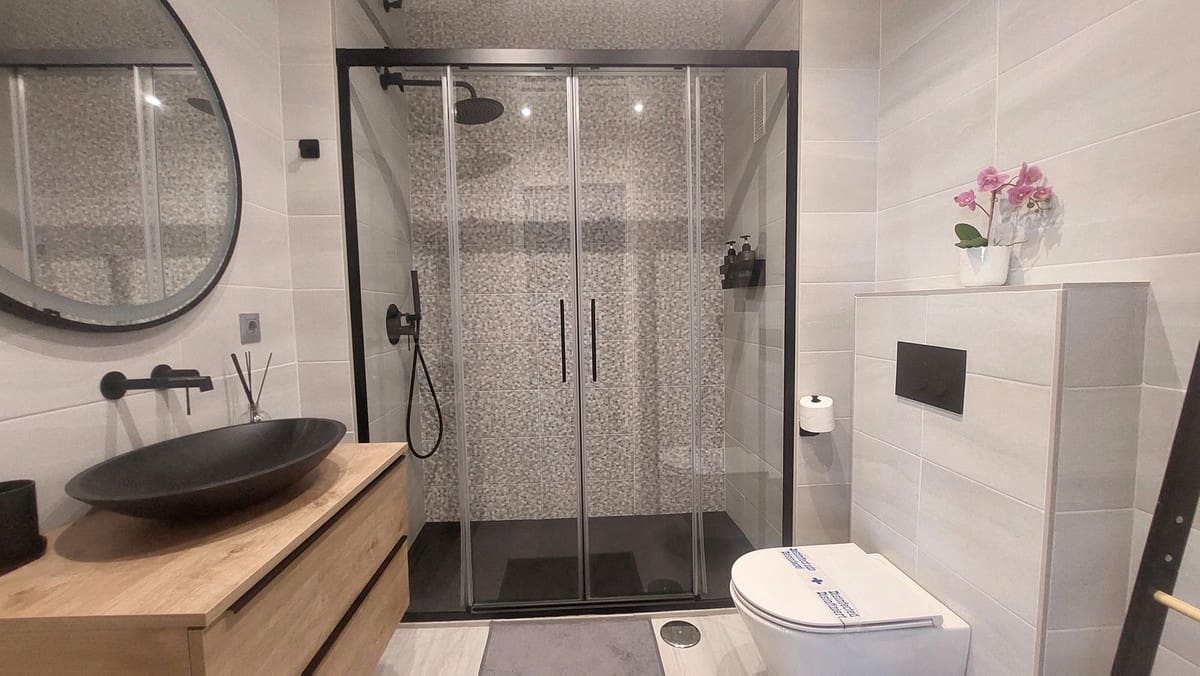 Apartamento de 2 habitaciones en Fuengirola en venta - 475.000 € (Ref: 9380686)