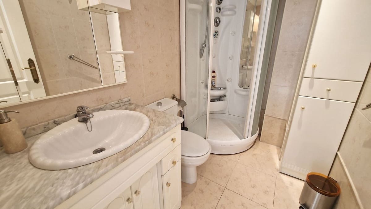 Ático de 4 habitaciones en Fuengirola en venta - 449.000 € (Ref: 9380687)