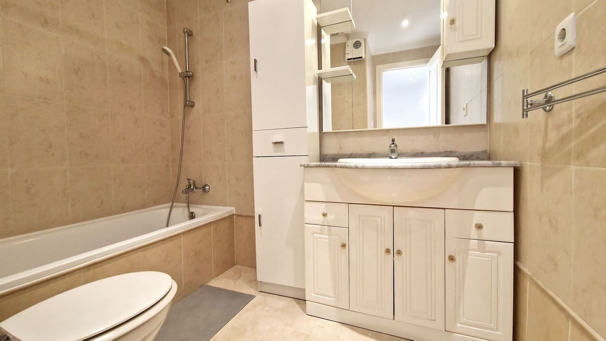 Ático de 4 habitaciones en Fuengirola en venta - 449.000 € (Ref: 9380687)