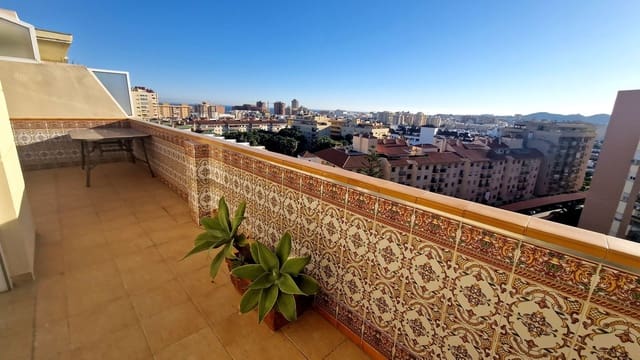 4 Zimmer Penthouse zu verkaufen in Castillo Sohail, Fuengirola - 449.000 € (Ref: 9380687)