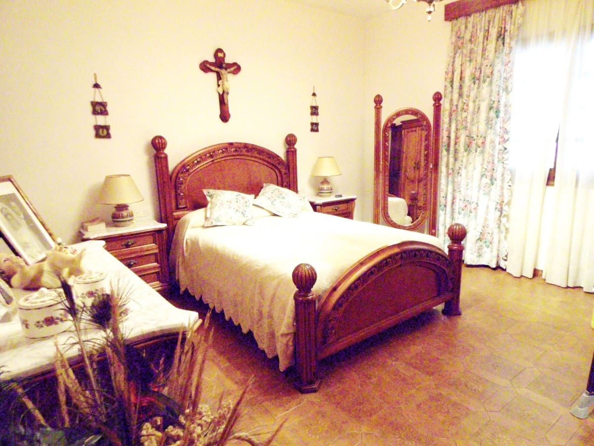 Chalet de 6 habitaciones en Coín en venta - 915.000 € (Ref: 9380689)