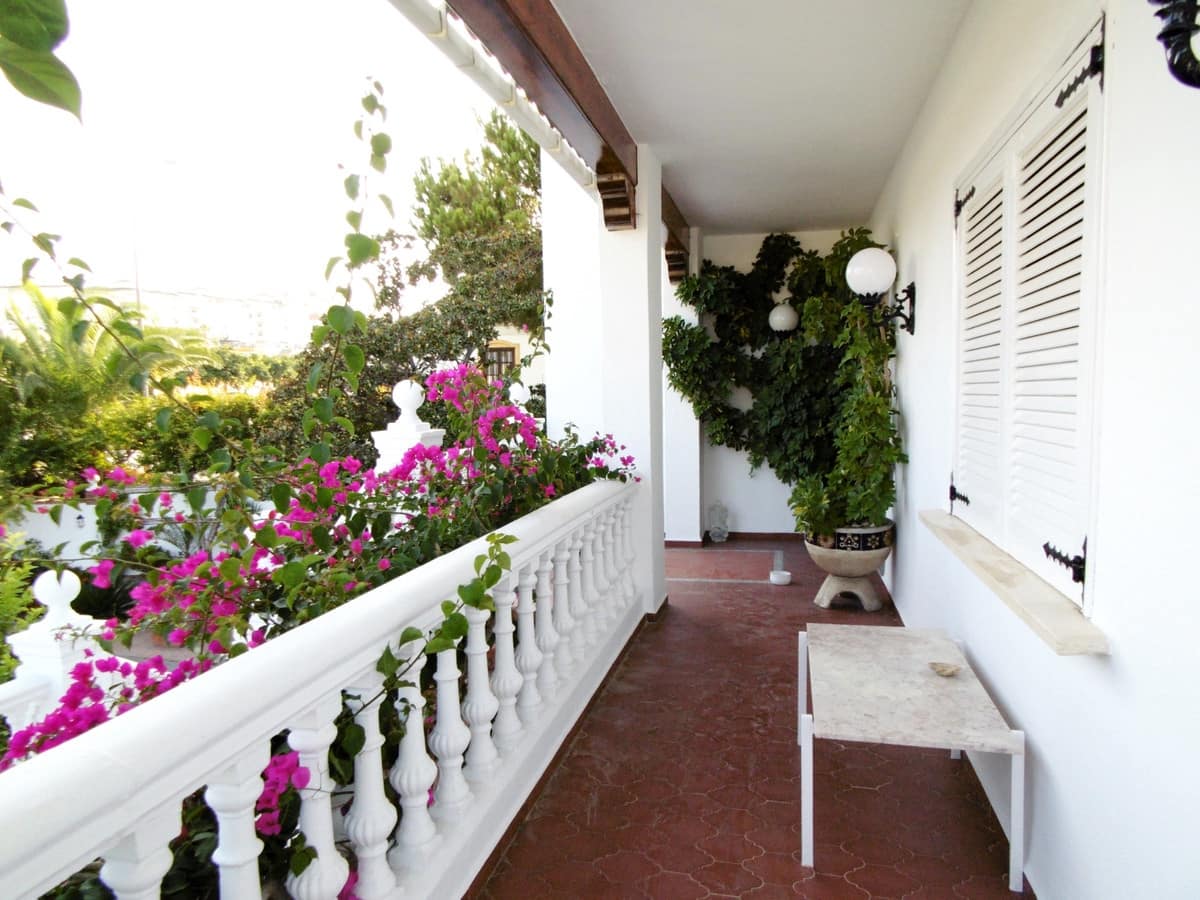 Chalet de 6 habitaciones en Coín en venta - 915.000 € (Ref: 9380689)