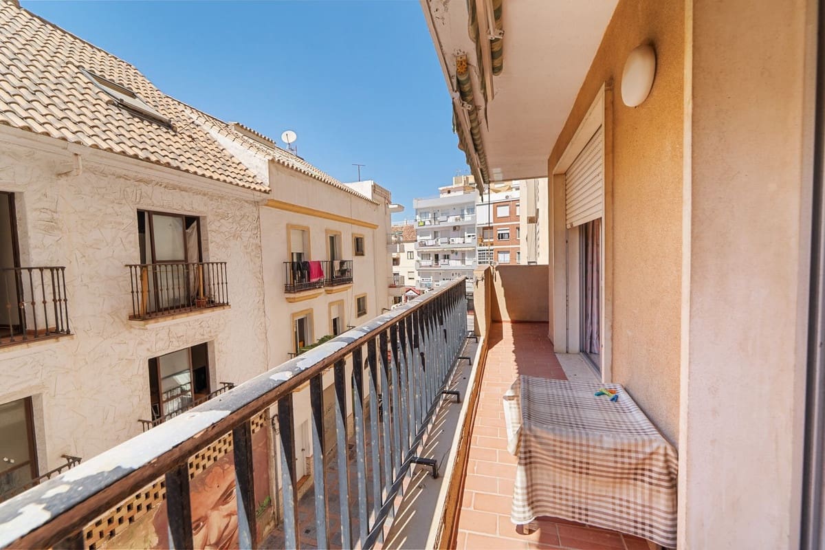 2 quarto Apartamento para venda em Fuengirola - 389 000 € (Ref: 9380690)