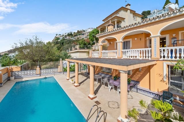 4 bedroom Villa for sale in Solymar, Benalmádena - € 1,095,000 (Ref: 9380692)