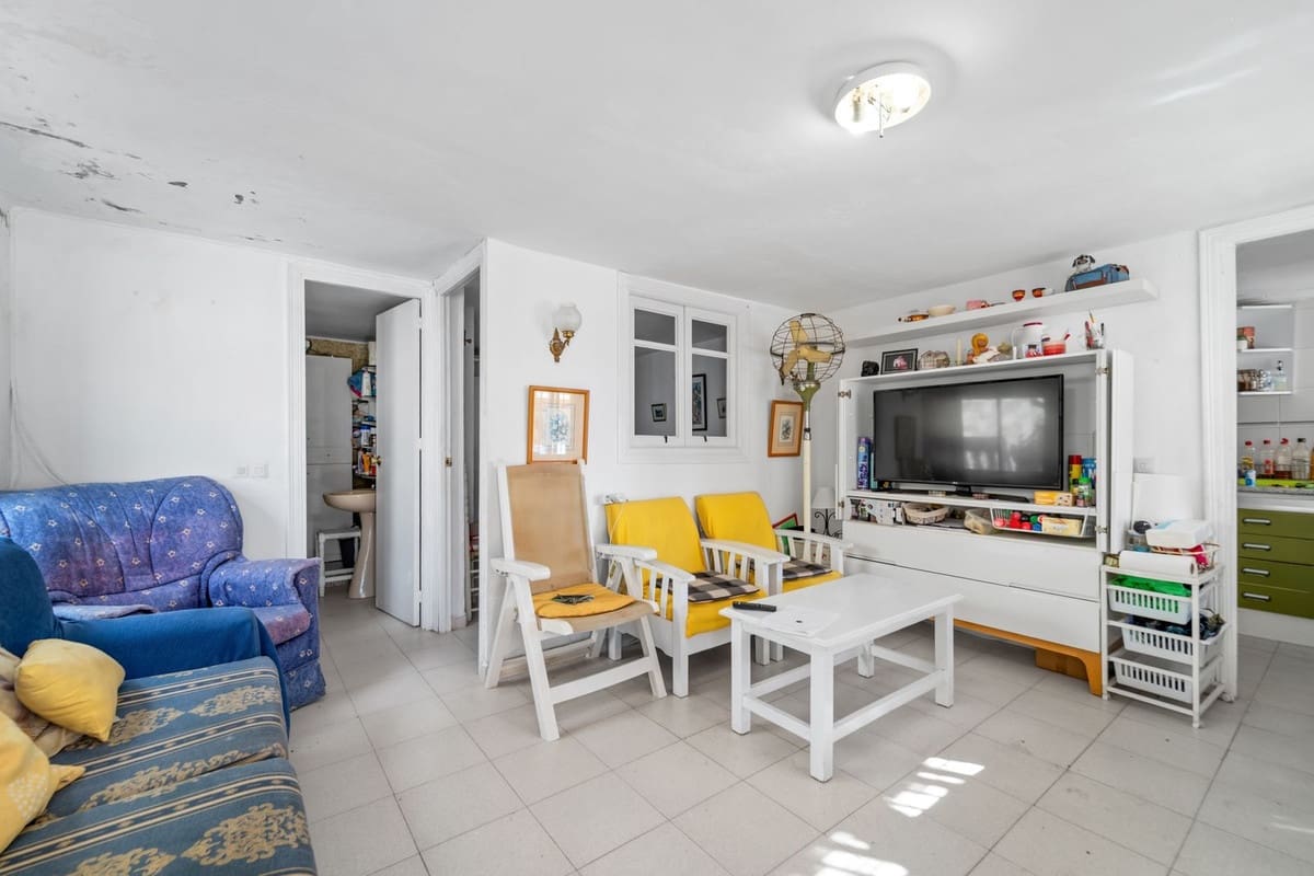 4 bedroom Villa for sale in Benalmadena - € 1,095,000 (Ref: 9380692)