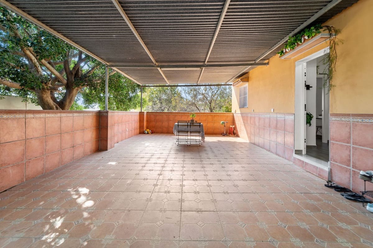 3 bedroom Villa for sale in Mijas with pool - € 390,000 (Ref: 9380694)