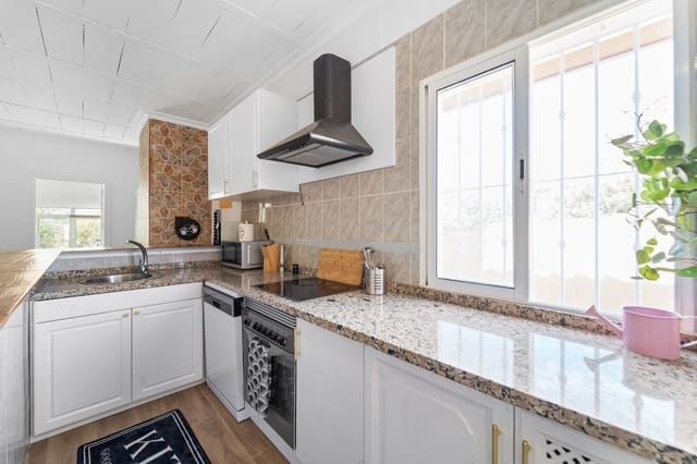 Chalet de 3 habitaciones en Mijas pueblo, Mijas en venta - 390.000 € (Ref: 9380694)