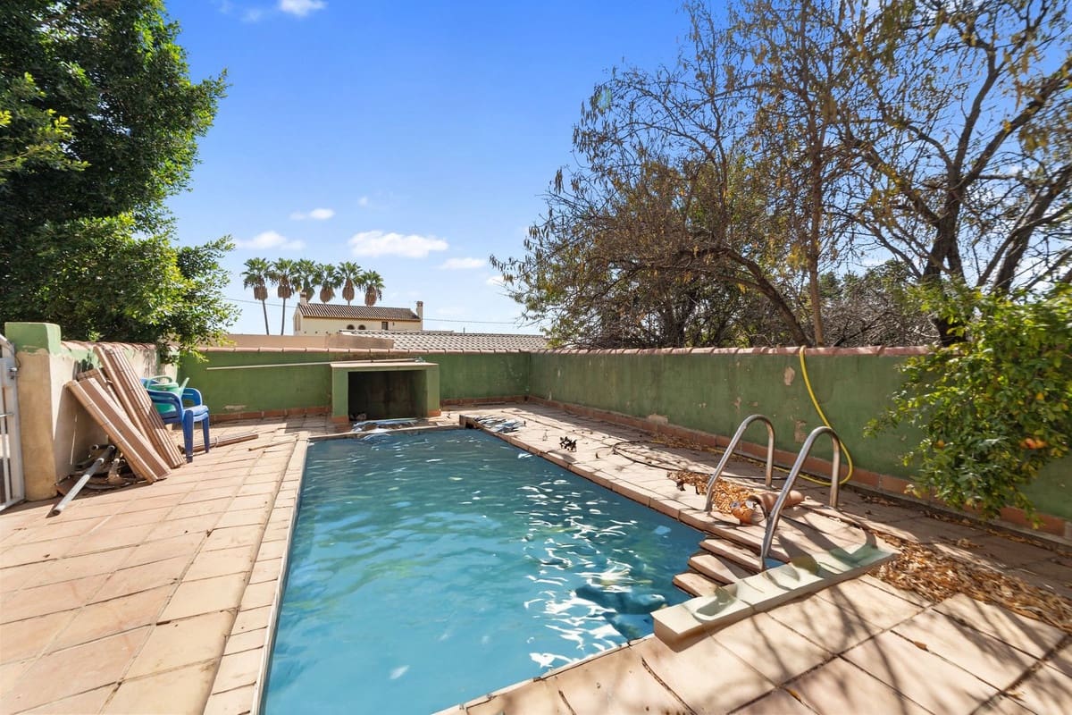 3 bedroom Villa for sale in Mijas with pool - € 390,000 (Ref: 9380694)