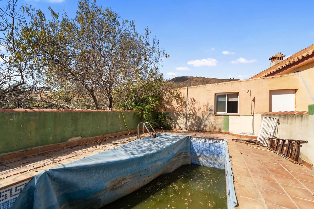 3 bedroom Villa for sale in Mijas with pool - € 390,000 (Ref: 9380694)