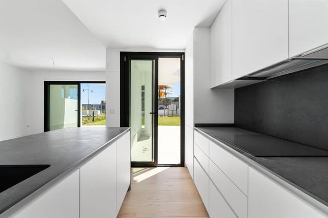 Apartamento de 3 habitaciones en Castillo Sohail, Fuengirola en venta - 495.000 € (Ref: 9380695)