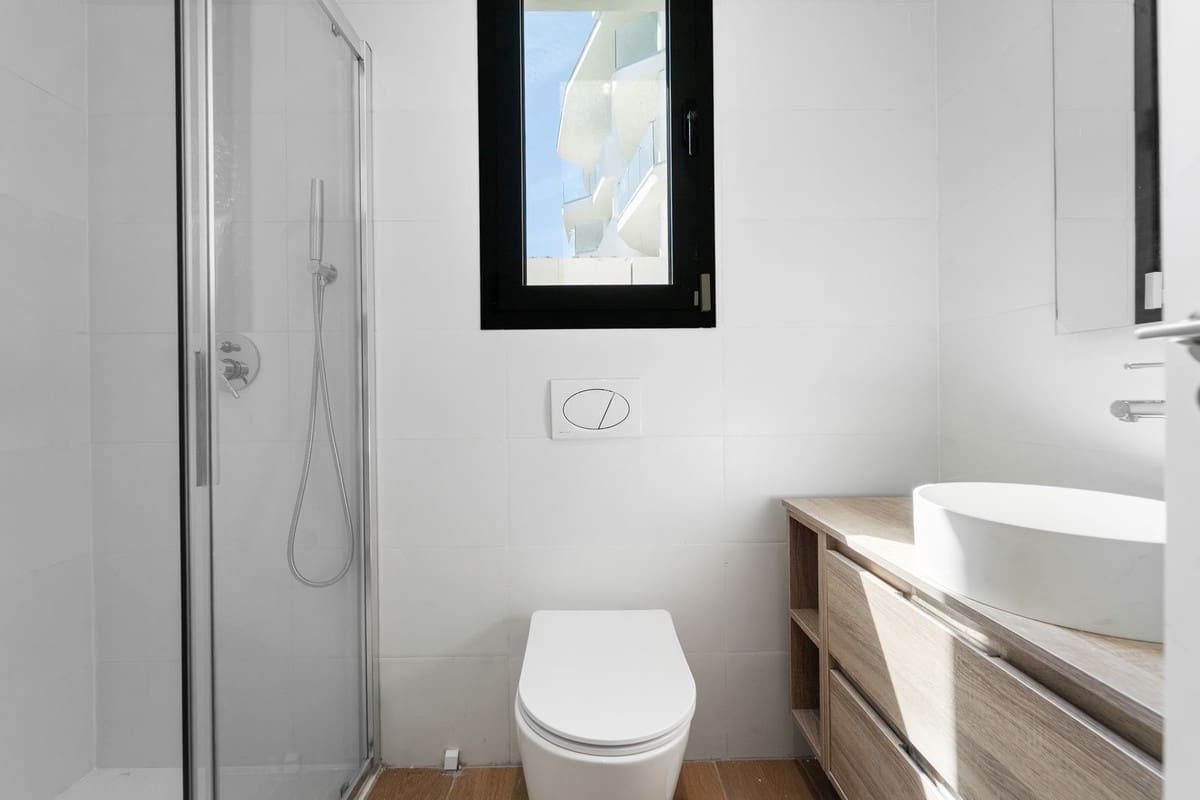 3 bedroom Apartment for sale in Fuengirola - € 495,000 (Ref: 9380695)