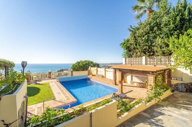 Chalet de 5 habitaciones en Benalmadena Costa, Benalmádena en venta - 1.890.000 € (Ref: 9380699)