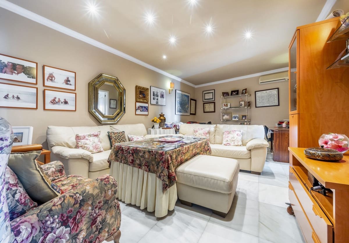 4 slaapkamer Villa te koop in Malaga stad - € 1.280.000 (Ref: 9380700)