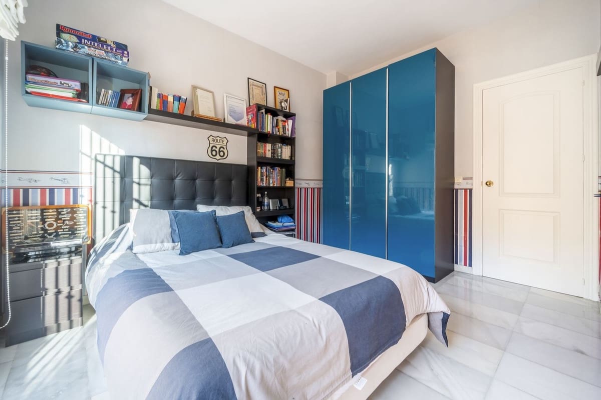 4 slaapkamer Villa te koop in Malaga stad - € 1.280.000 (Ref: 9380700)