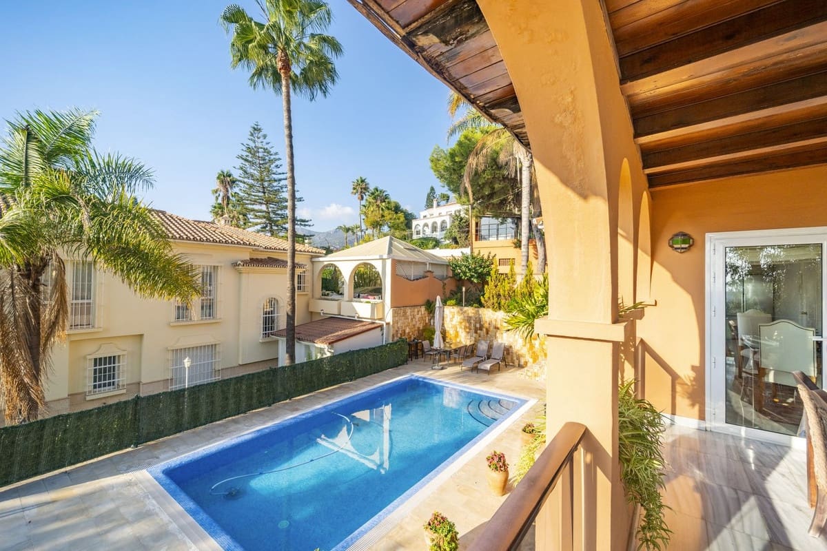 4 slaapkamer Villa te koop in Malaga stad - € 1.280.000 (Ref: 9380700)