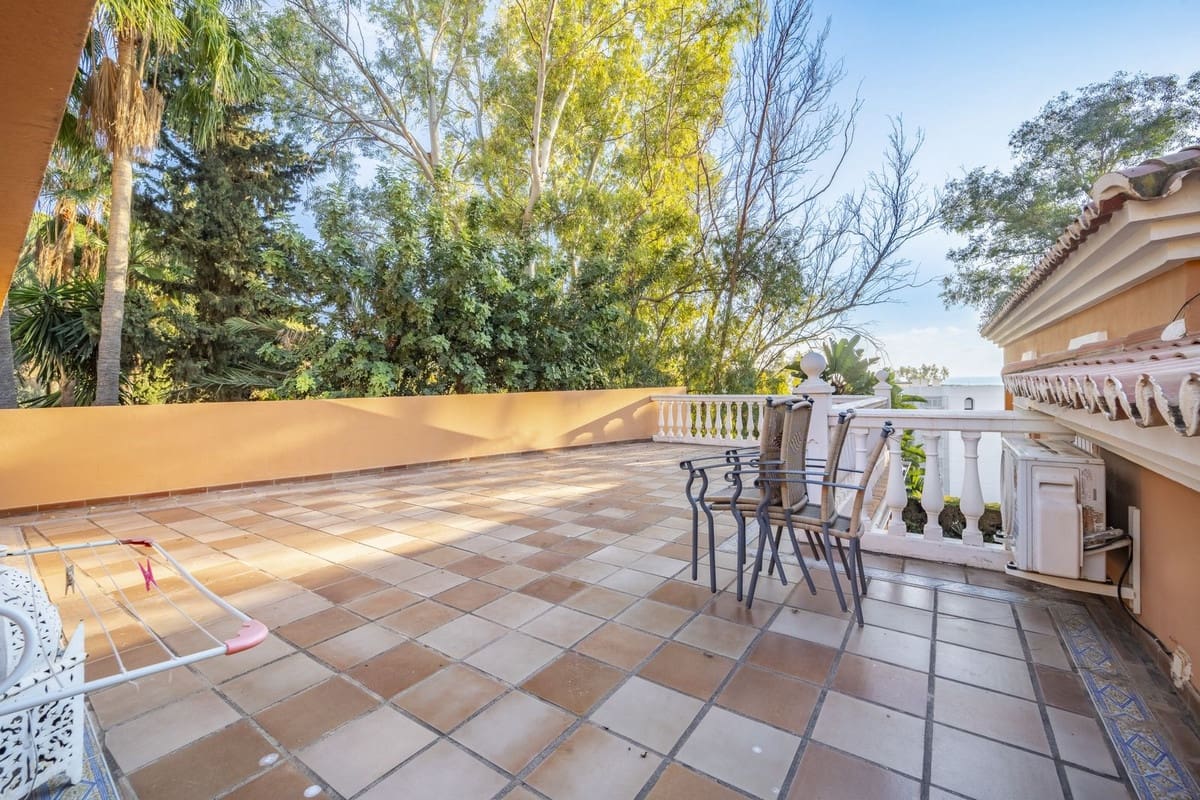 4 slaapkamer Villa te koop in Malaga stad - € 1.280.000 (Ref: 9380700)