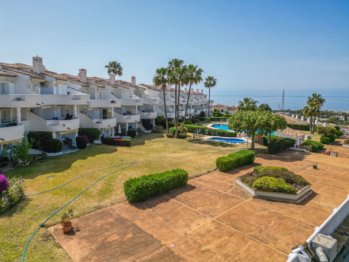 2 quarto Penthouse para venda em Calahonda - 290 000 € (Ref: 9380702)