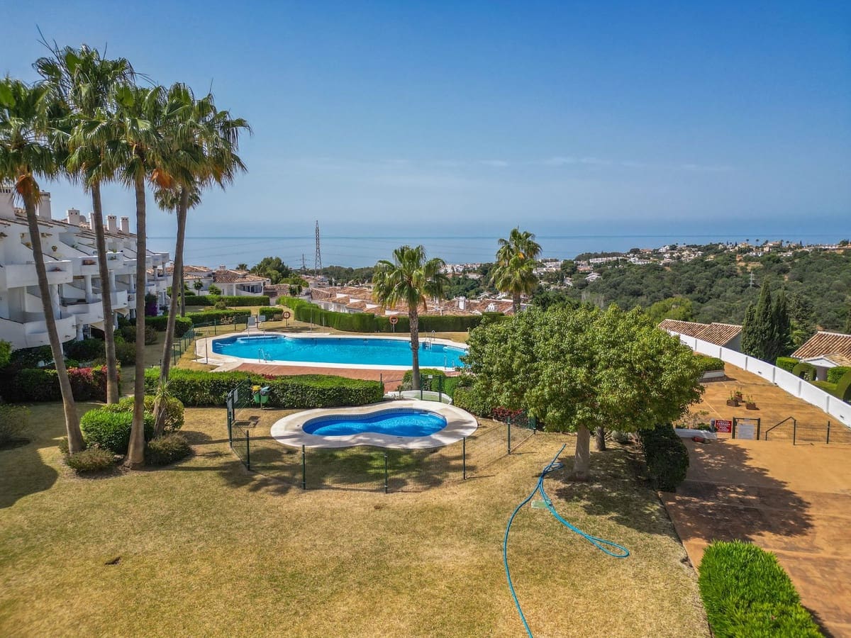 2 quarto Penthouse para venda em Calahonda - 290 000 € (Ref: 9380702)