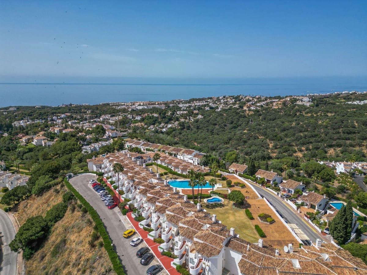 2 quarto Penthouse para venda em Calahonda - 290 000 € (Ref: 9380702)