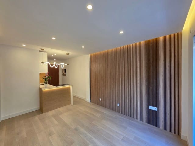 3 quarto Apartamento para venda em Castillo Sohail, Fuengirola - 435 000 € (Ref: 9380703)