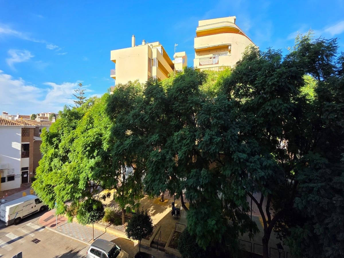 3 quarto Apartamento para venda em Fuengirola - 435 000 € (Ref: 9380703)