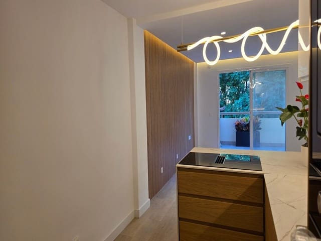 3 Zimmer Apartment zu verkaufen in Castillo Sohail, Fuengirola - 435.000 € (Ref: 9380703)