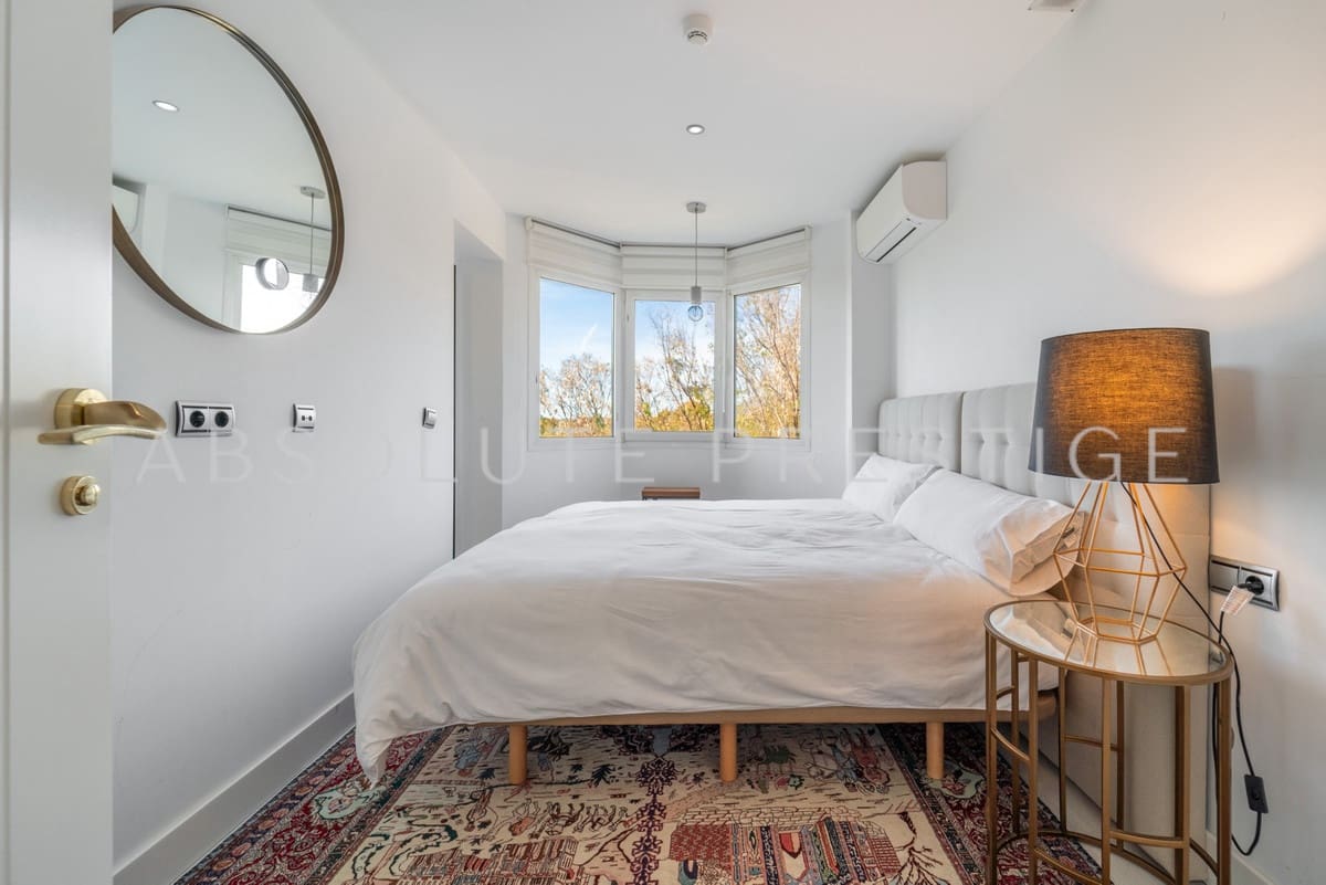 3 quarto Apartamento para venda em Puerto Banus - 2 500 000 € (Ref: 9380705)