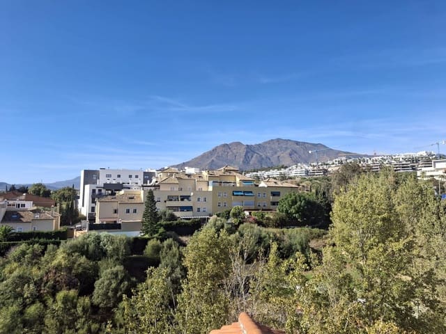 3 soverom Penthouse til salgs i Parque Central, Estepona - € 545 000 (Ref: 9383552)