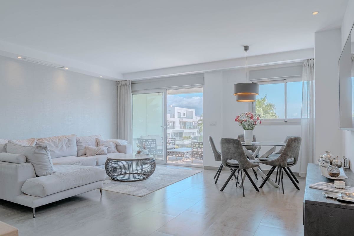 2 soverom Leilighet til salgs i Estepona - € 549 000 (Ref: 9386771)